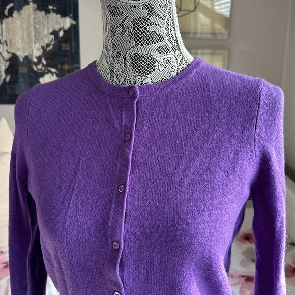 100% Cashmere Sutton Cashmere Royal Purple Button Front Long Sleeve Cardigan - Picture 2 of 10